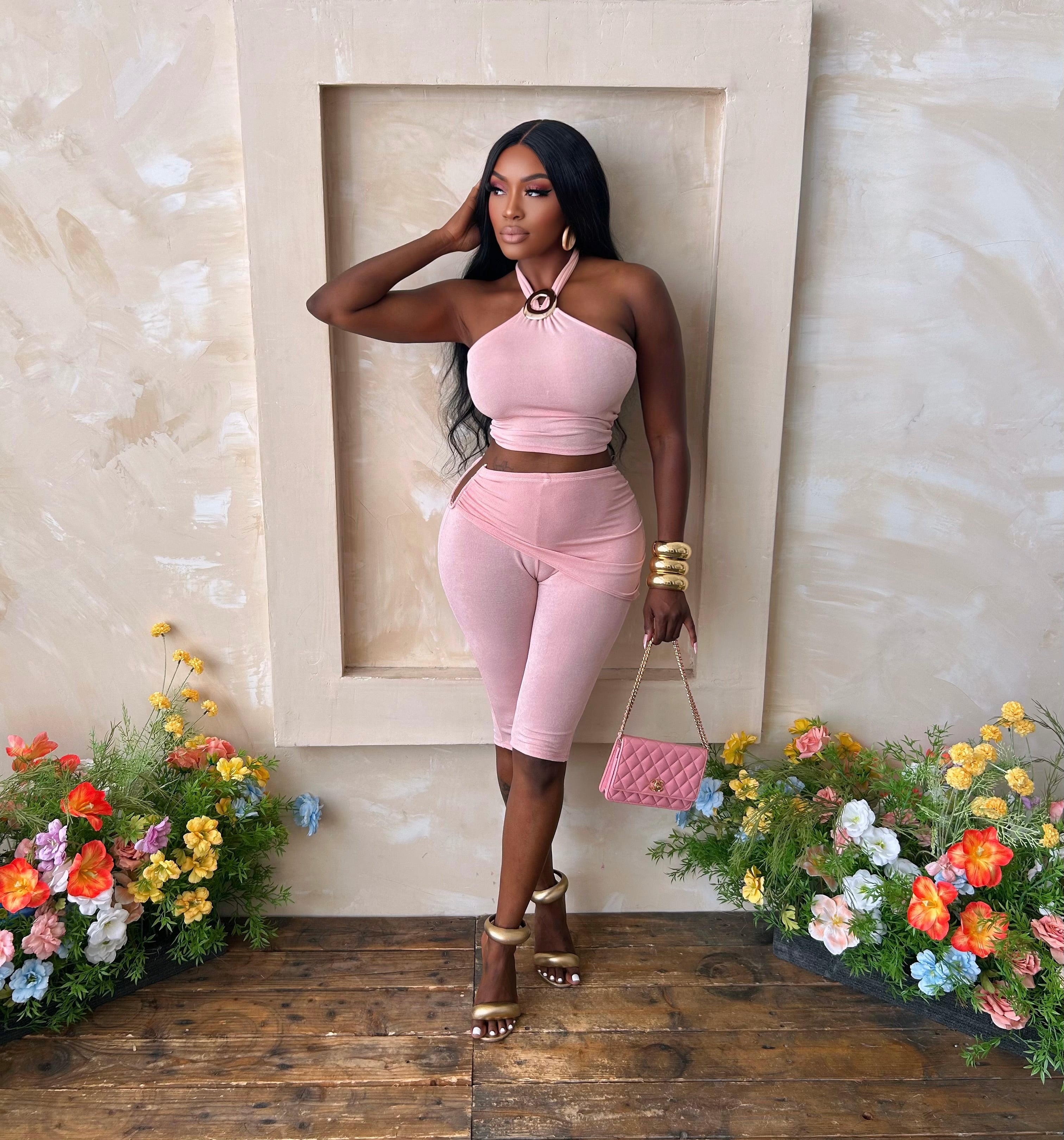 Rosé Muse Scrunch cami o/p cardie set M Rose Rendezvous Capri Set – DaintyByBey